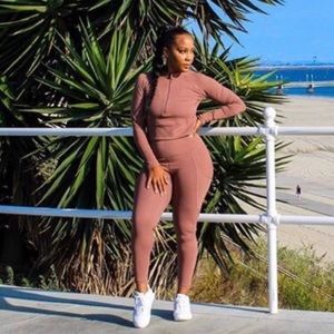 Meet your Posher, Devin